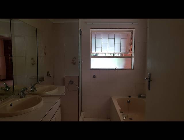 4 BEDROOM HOUSE RENTED IN MONTROSE